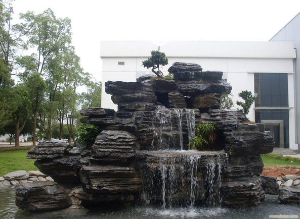 對(duì)山體進(jìn)行裝飾,真石漆做得到 對(duì)山體進(jìn)行裝飾,真石漆做得到