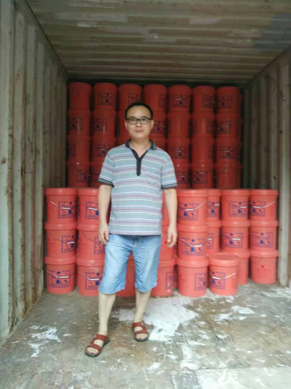 誠(chéng)信服務(wù),贏得市場(chǎng) 誠(chéng)信服務(wù),贏得市場(chǎng)