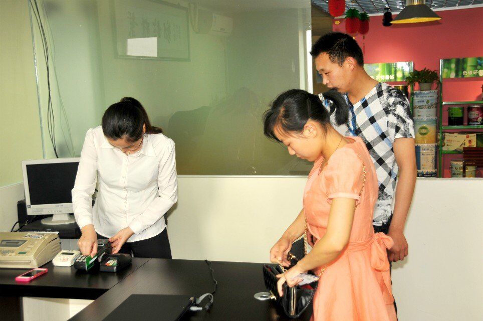 搶占先機(jī)加盟發(fā)展,友情漆助你輕松致富 搶占先機(jī)加盟發(fā)展,友情漆助你輕松致富