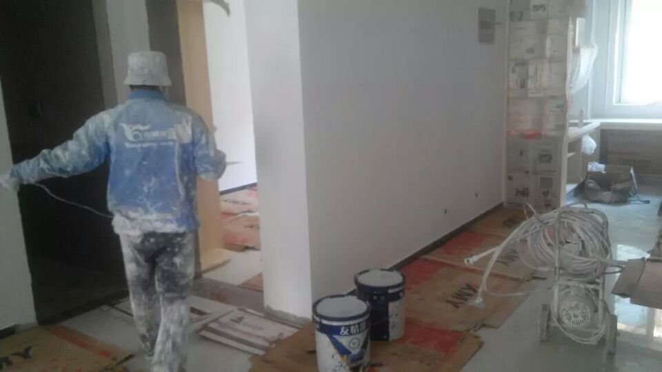 油漆工,為誰(shuí)辛苦為誰(shuí)忙 油漆工,為誰(shuí)辛苦為誰(shuí)忙