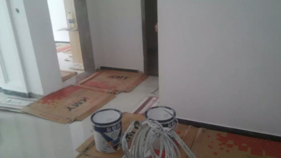 油漆工,為誰(shuí)辛苦為誰(shuí)忙 油漆工,為誰(shuí)辛苦為誰(shuí)忙