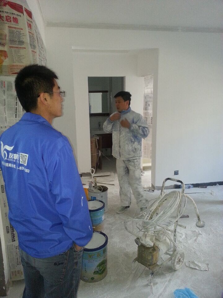 有效確保施工進(jìn)度，最大化實(shí)現(xiàn)友情漆客戶價值