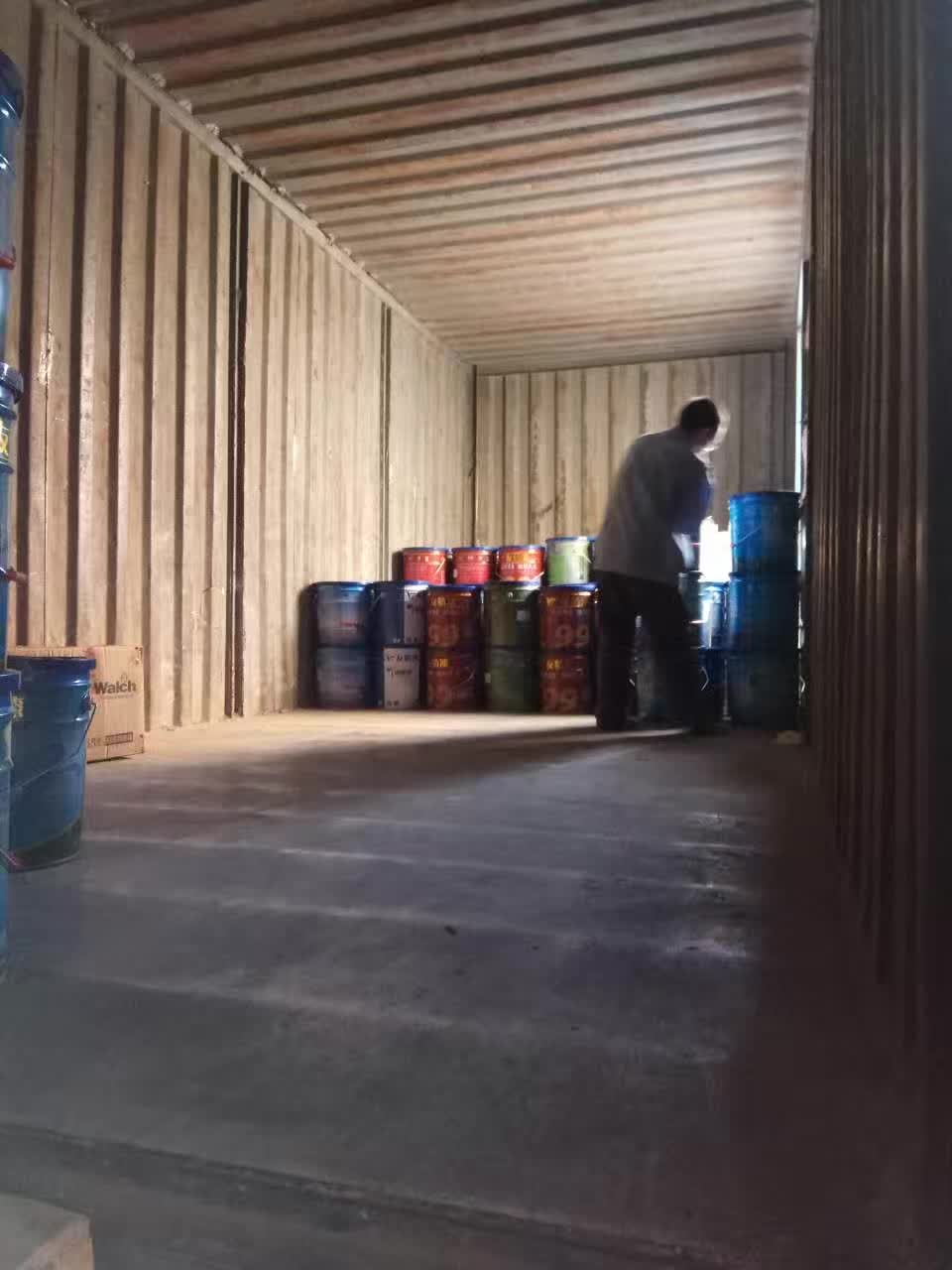 裝修旺季友情漆備貨充分，迎接客戶市場大需求